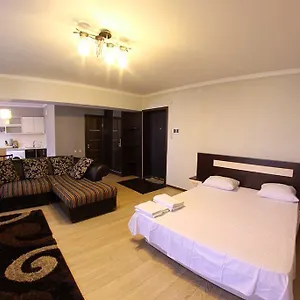 apartments-on-shevchenko-129.hotels-of-almaty.com/